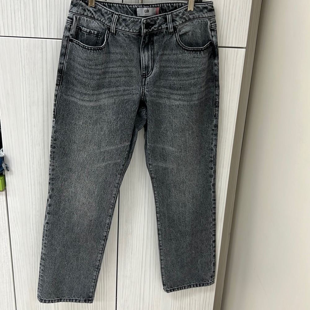 Pristine used condition Cabi brand jeans - size 6
